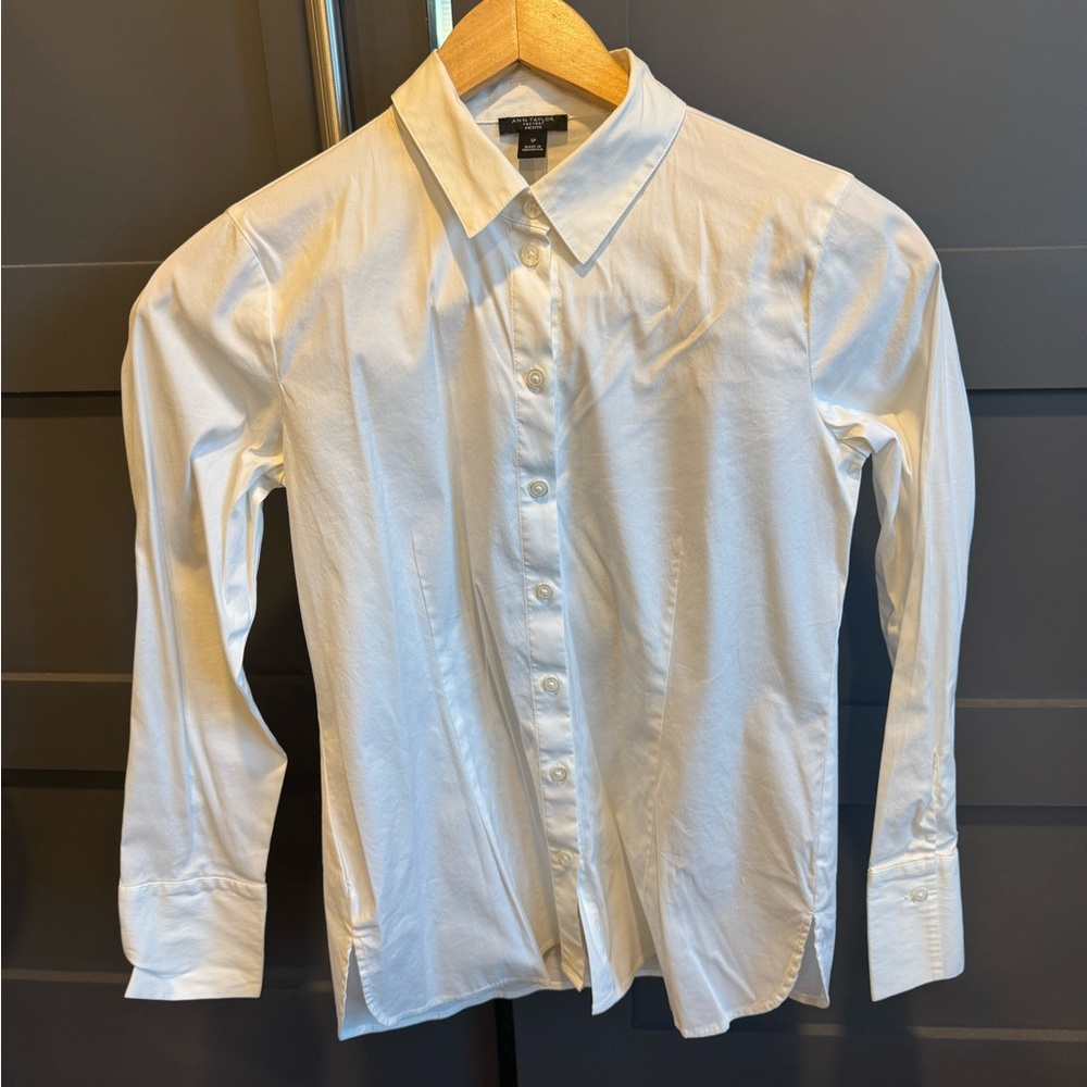 Ann Taylor Ivory Button-Up Blouse